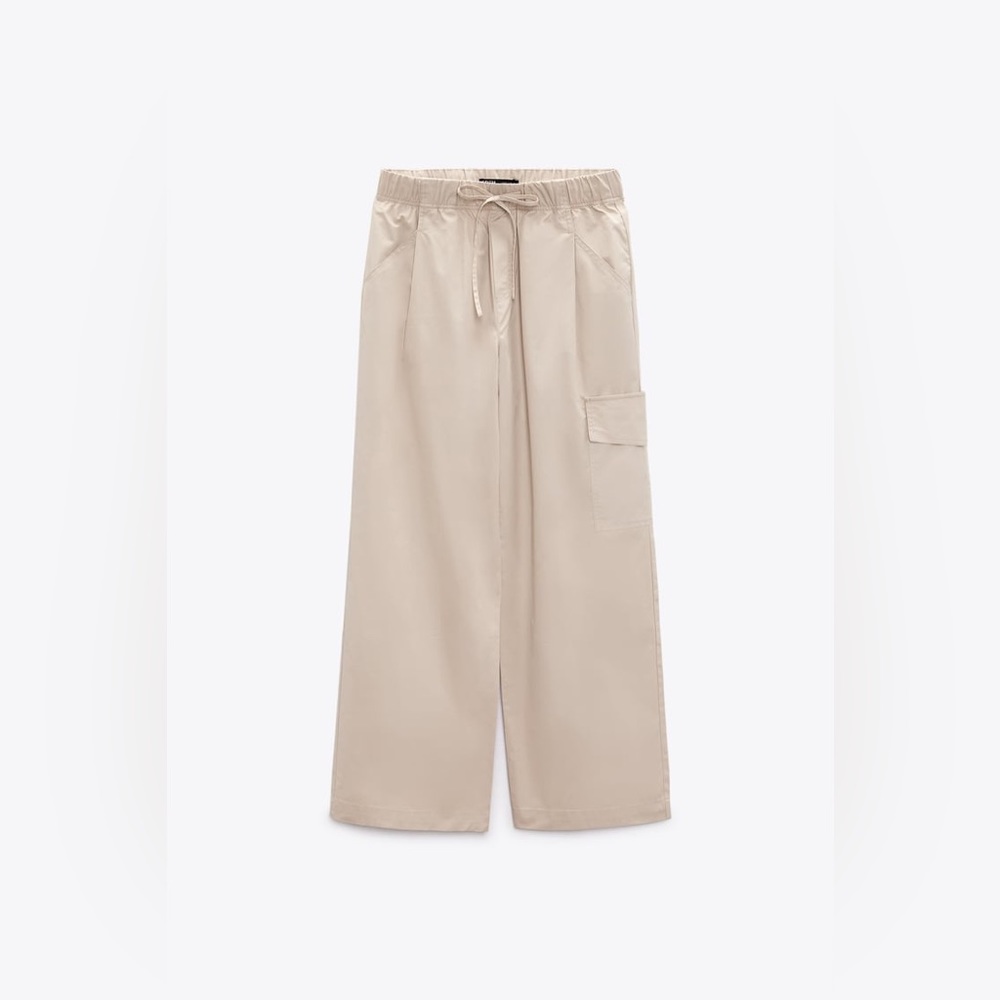 Zara Cargo Pants Beige Size Medium NWT